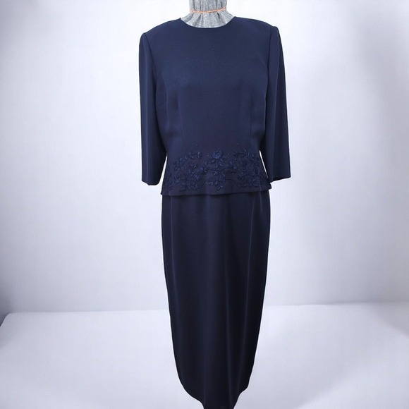 Donna Morgan‎ Dress Woman 16 Navy Blue Floral Applique Career Interview Outfit - Picture 1 of 13